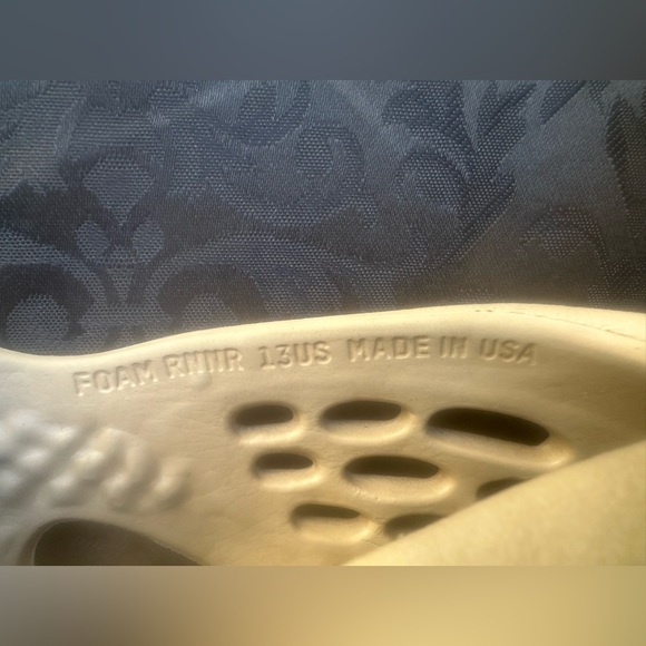 Yeezy Foam Runner size 13
Made in USA - Picture 4 of 8
